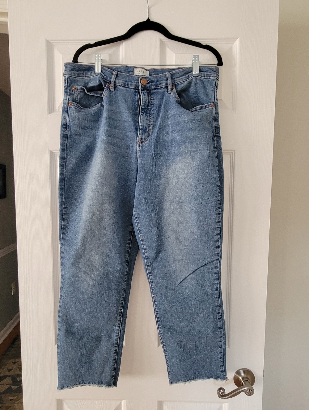 Nicole Miller Size 16 Light Blue Straight-Leg Jeans